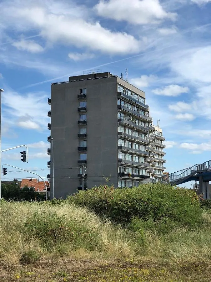 Studio Met Zeezicht Residentie Astrid Apartment Bredene